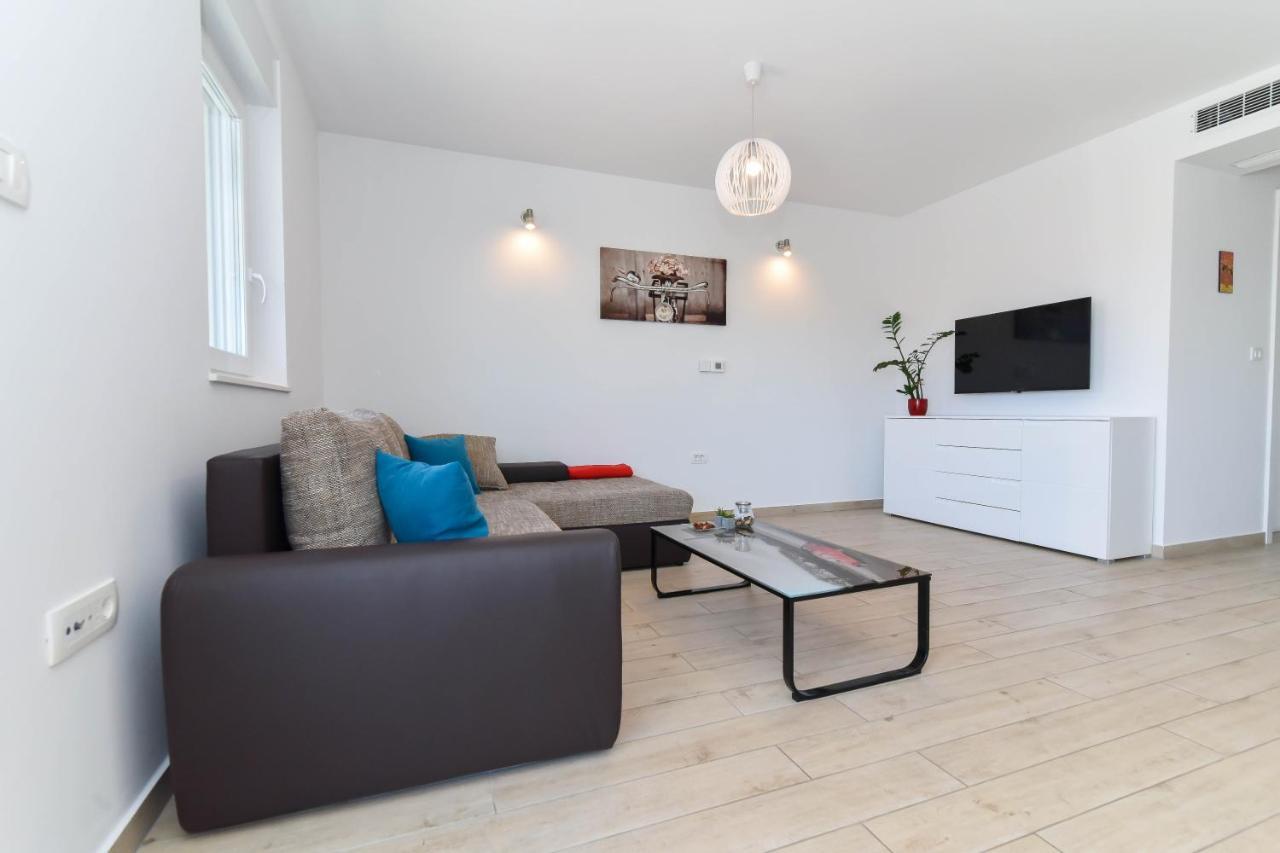 Apartments "The Little Prince" Zadar Bagian luar foto